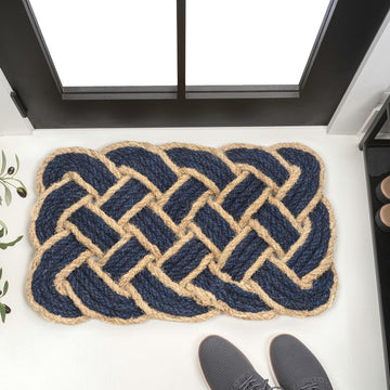 Maeve Classic Coastal Scalloped Basketweave Coir Mat
